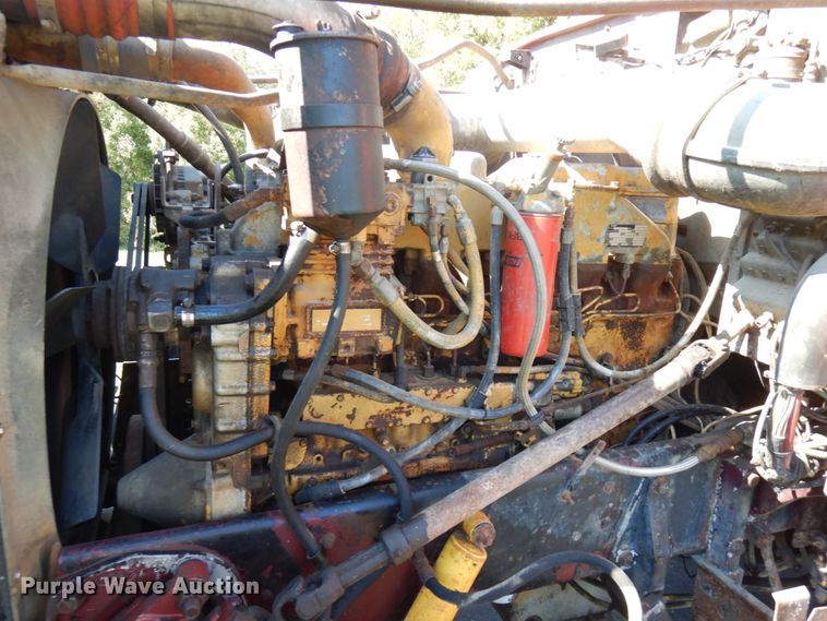 image for item JQ9267 1989 Peterbilt 379  semi truck