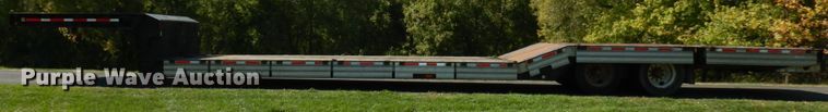 image for item JQ9269 2004 Muvall  Drop deck equipment trailer