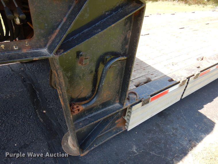 image for item JQ9269 2004 Muvall  Drop deck equipment trailer