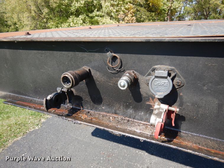 image for item JQ9269 2004 Muvall  Drop deck equipment trailer