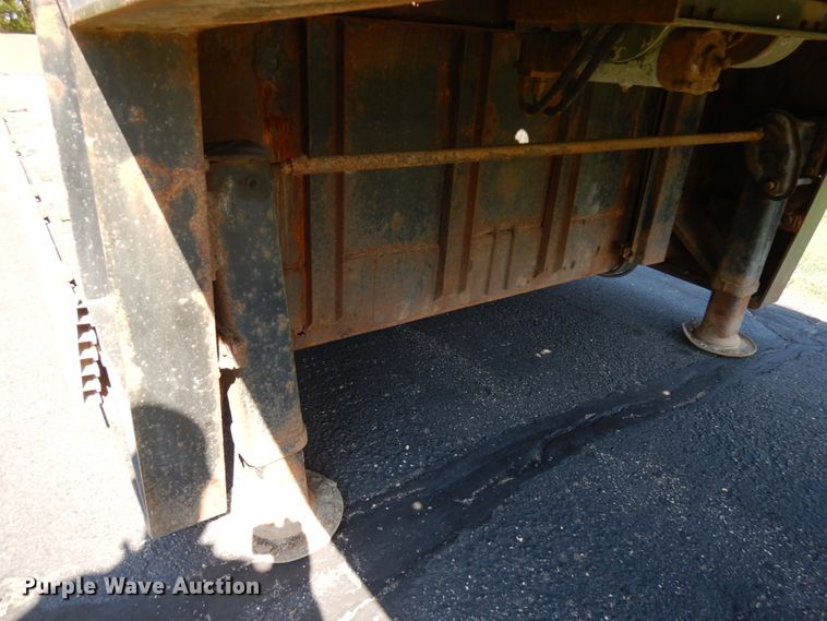 image for item JQ9269 2004 Muvall  Drop deck equipment trailer