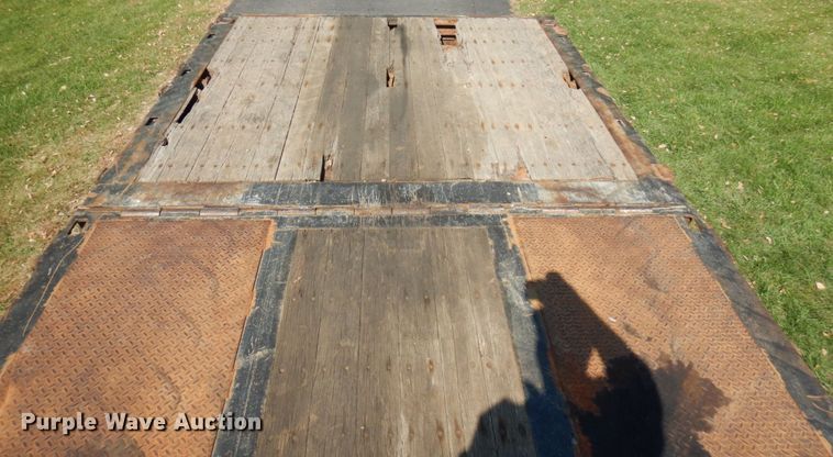 image for item JQ9269 2004 Muvall  Drop deck equipment trailer