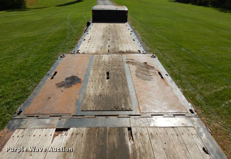 image for item JQ9269 2004 Muvall  Drop deck equipment trailer