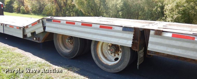 image for item JQ9269 2004 Muvall  Drop deck equipment trailer