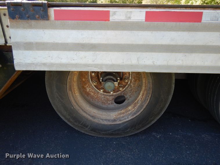 image for item JQ9269 2004 Muvall  Drop deck equipment trailer