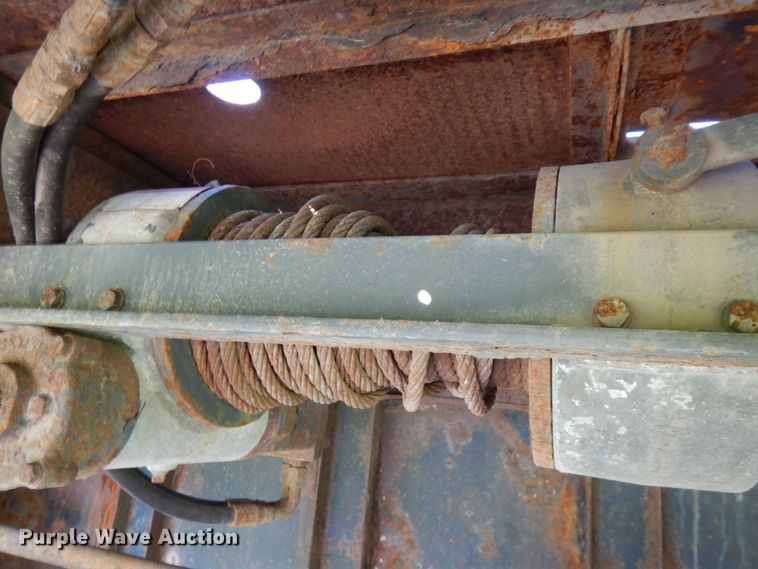 image for item JQ9269 2004 Muvall  Drop deck equipment trailer