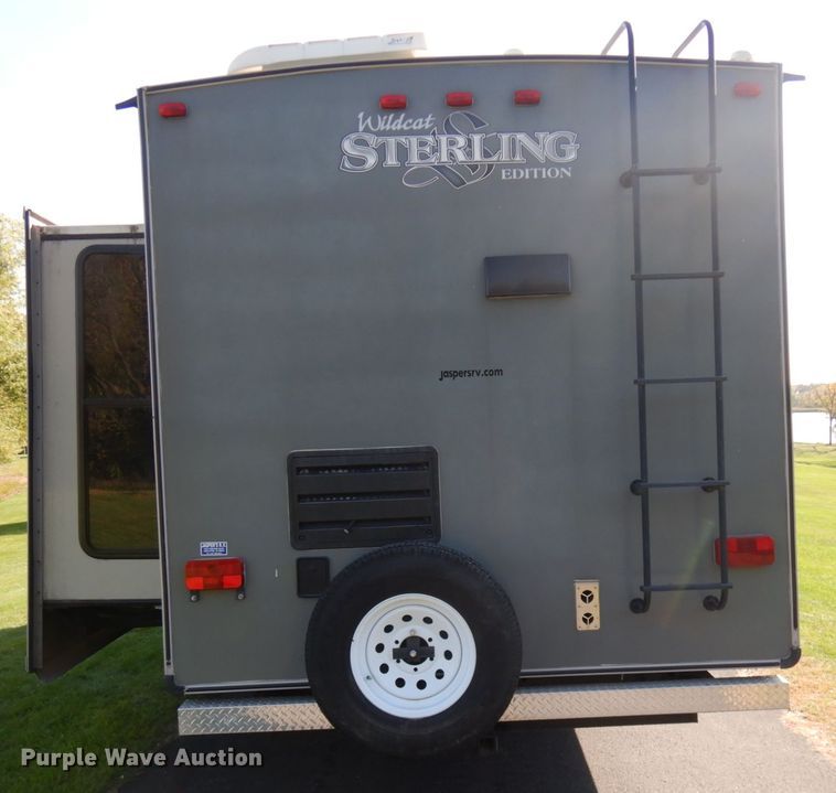 image for item JQ9274 2012 Forest River Wildcat Sterling  camper