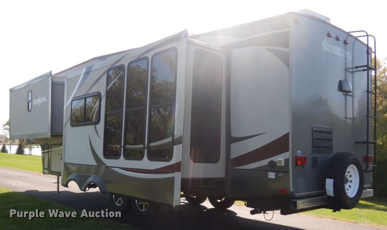 image for item JQ9274 2012 Forest River Wildcat Sterling  camper