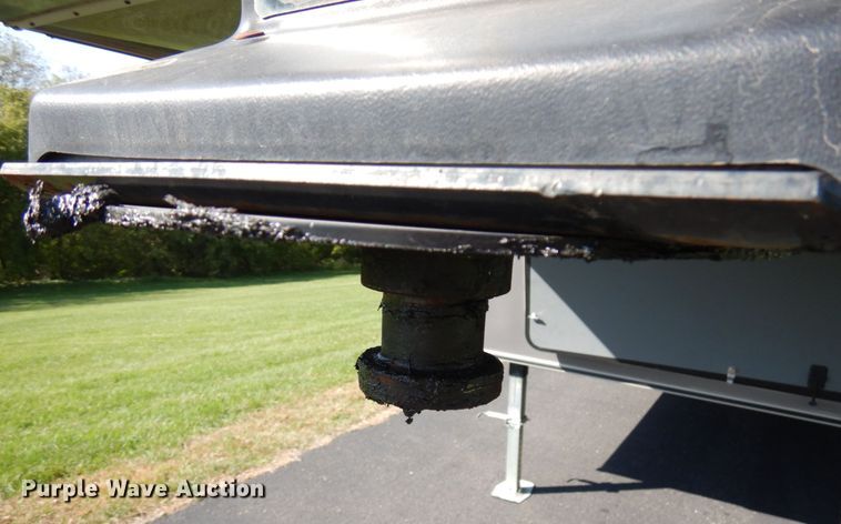 image for item JQ9274 2012 Forest River Wildcat Sterling  camper