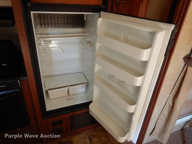 image for item JQ9274 2012 Forest River Wildcat Sterling  camper