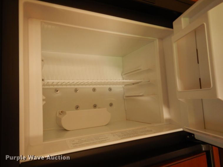 image for item JQ9274 2012 Forest River Wildcat Sterling  camper