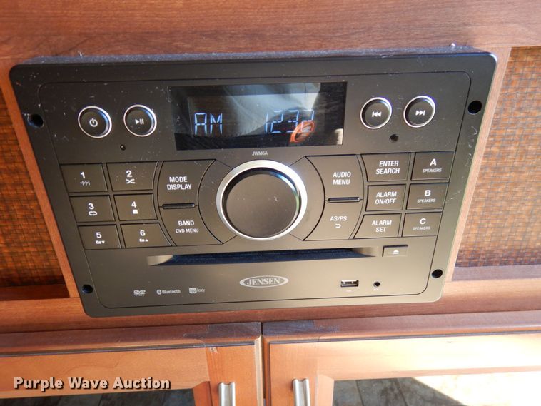 image for item JQ9274 2012 Forest River Wildcat Sterling  camper