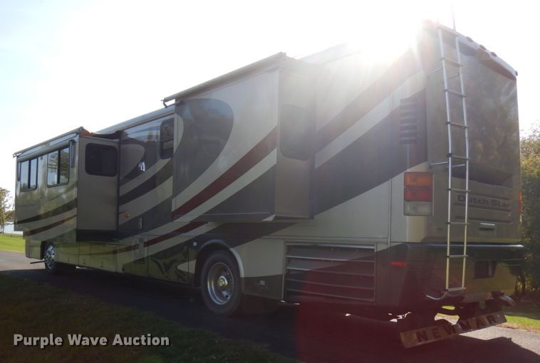 image for item JQ9275 2002 Newmar Dutch Star  RV