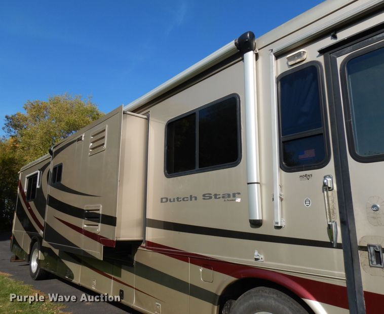 image for item JQ9275 2002 Newmar Dutch Star  RV