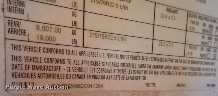 image for item JQ9275 2002 Newmar Dutch Star  RV