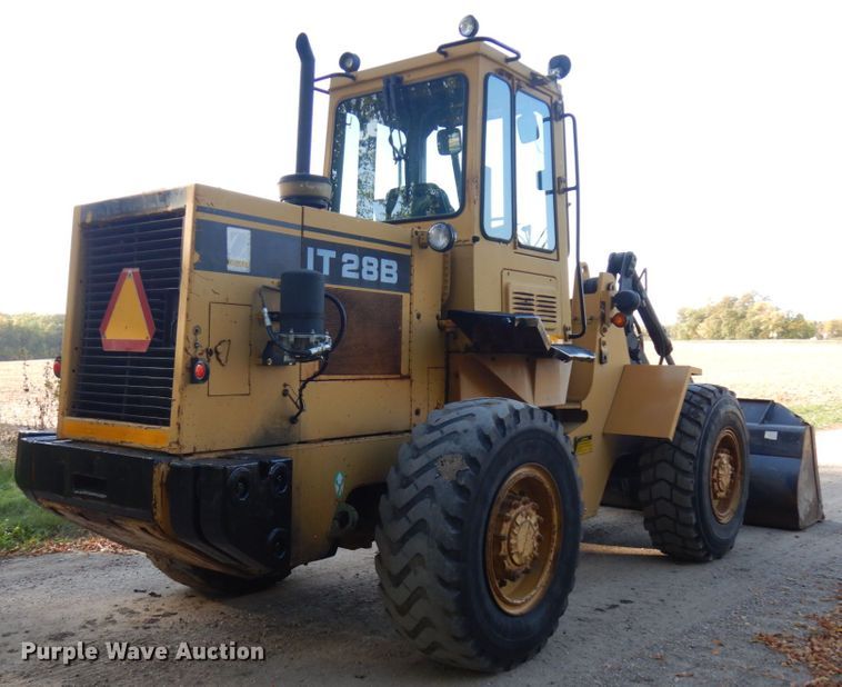 image for item JQ9276 1987 Caterpillar IT28B  wheel loader