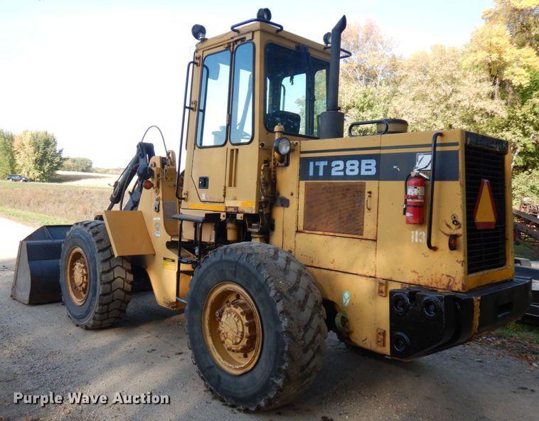 image for item JQ9276 1987 Caterpillar IT28B  wheel loader