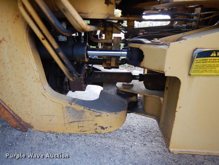 image for item JQ9276 1987 Caterpillar IT28B  wheel loader