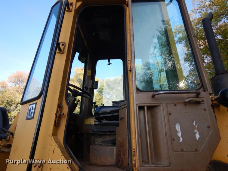 image for item JQ9276 1987 Caterpillar IT28B  wheel loader