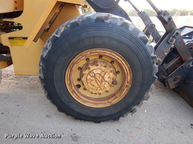 image for item JQ9276 1987 Caterpillar IT28B  wheel loader
