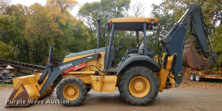 image for item JQ9329 2013 John Deere 310SK  backhoe