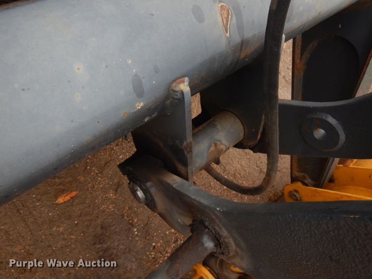 image for item JQ9329 2013 John Deere 310SK  backhoe