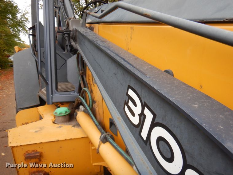 image for item JQ9329 2013 John Deere 310SK  backhoe