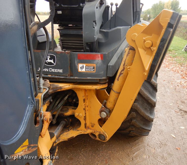 image for item JQ9329 2013 John Deere 310SK  backhoe