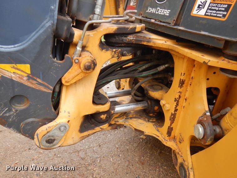 image for item JQ9329 2013 John Deere 310SK  backhoe