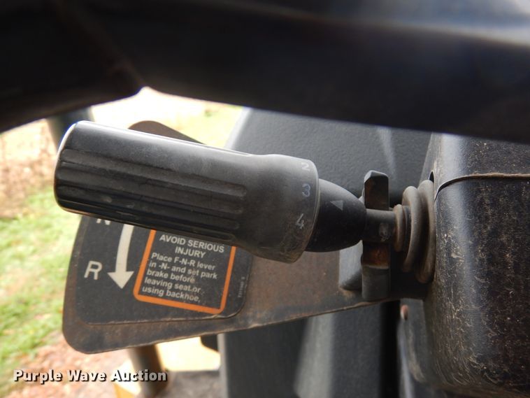 image for item JQ9329 2013 John Deere 310SK  backhoe