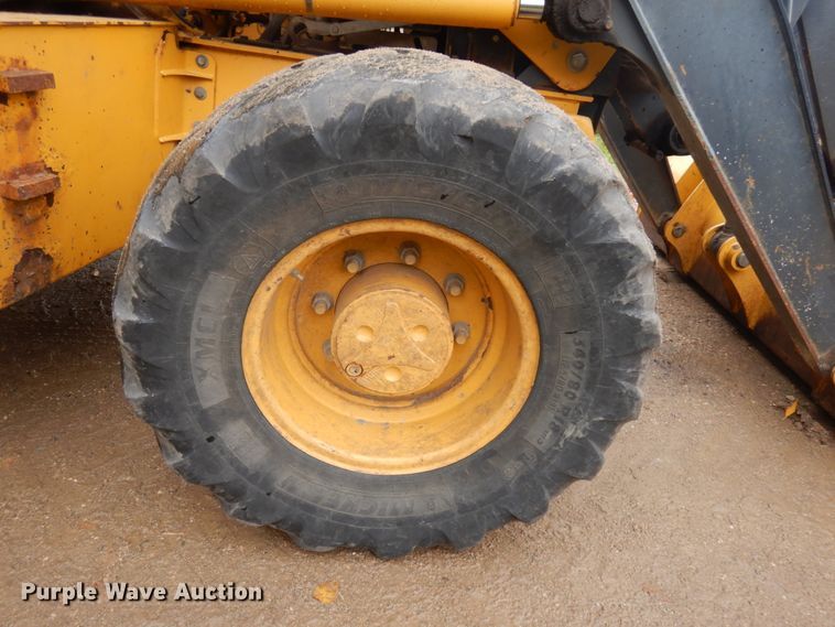 image for item JQ9329 2013 John Deere 310SK  backhoe