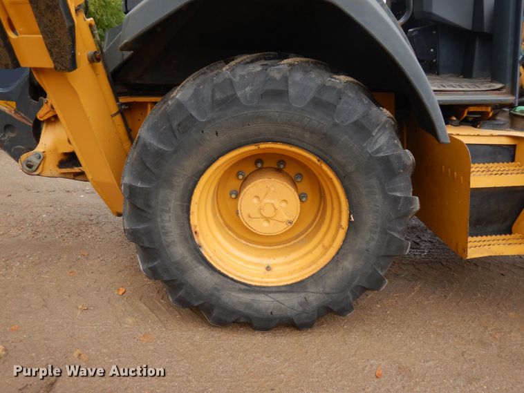 image for item JQ9329 2013 John Deere 310SK  backhoe