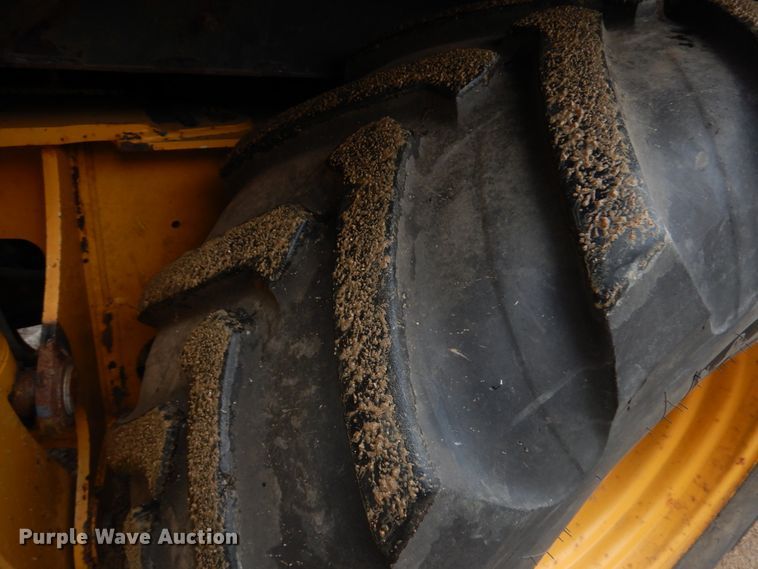 image for item JQ9329 2013 John Deere 310SK  backhoe