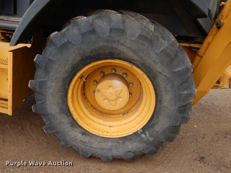 image for item JQ9329 2013 John Deere 310SK  backhoe