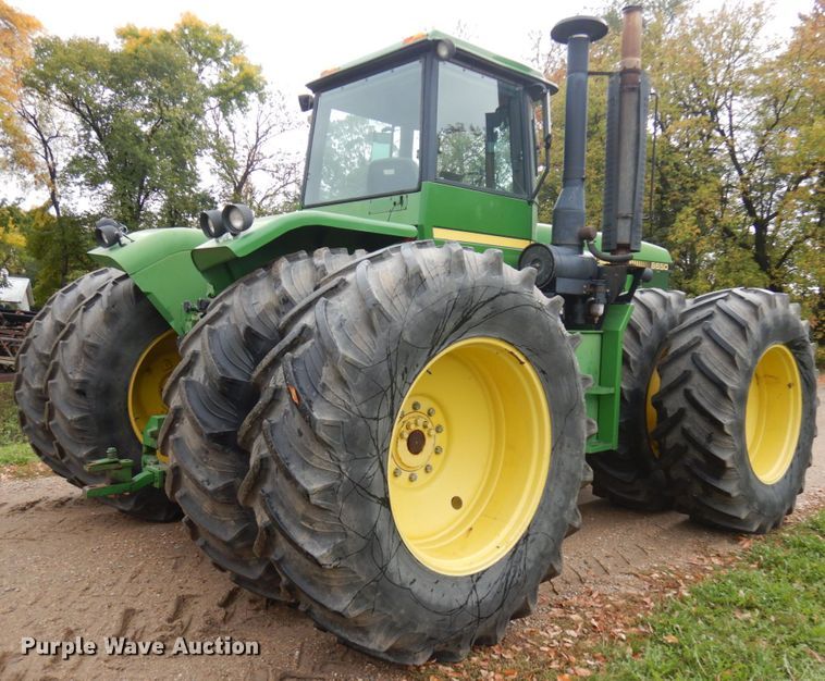 image for item JQ9331 1985 John Deere 8650  4WD tractor