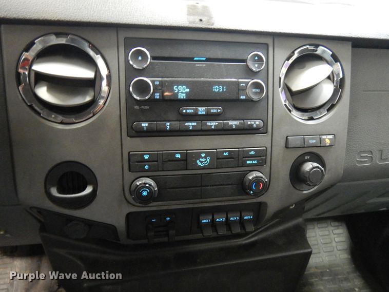 image for item JQ9334 2012 Ford F450 Super Duty  truck cab and chassis