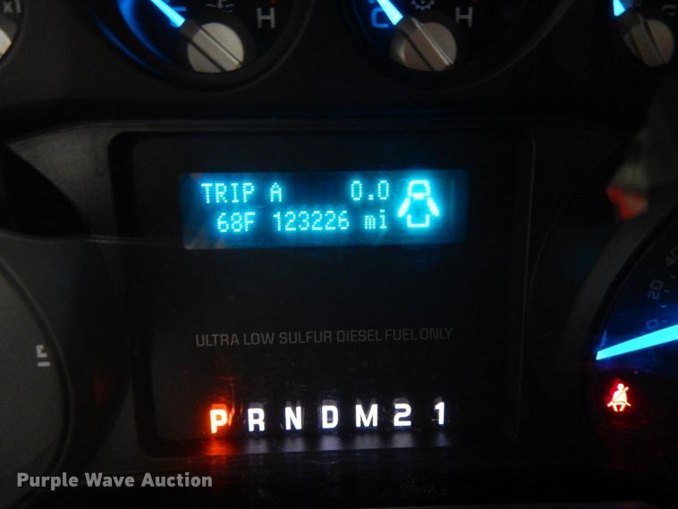 image for item JQ9334 2012 Ford F450 Super Duty  truck cab and chassis