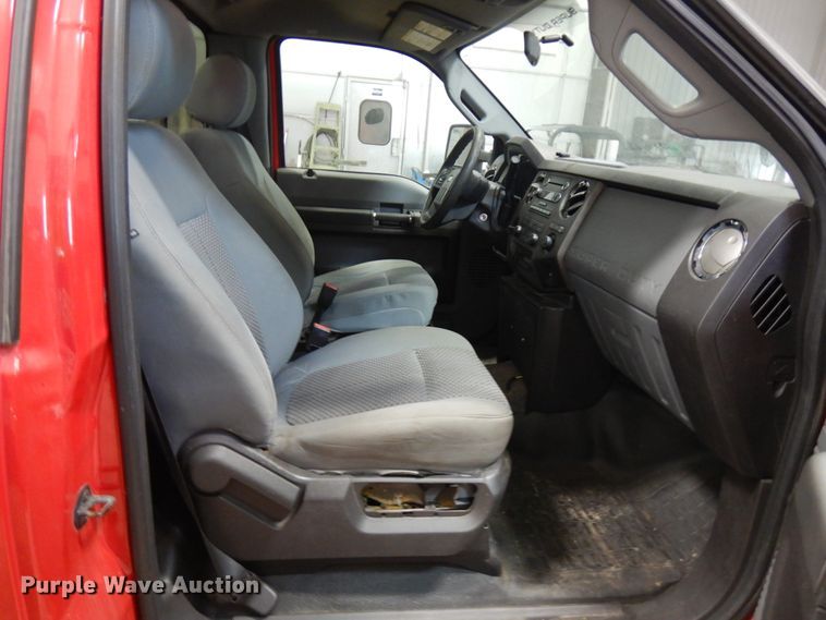 image for item JQ9334 2012 Ford F450 Super Duty  truck cab and chassis