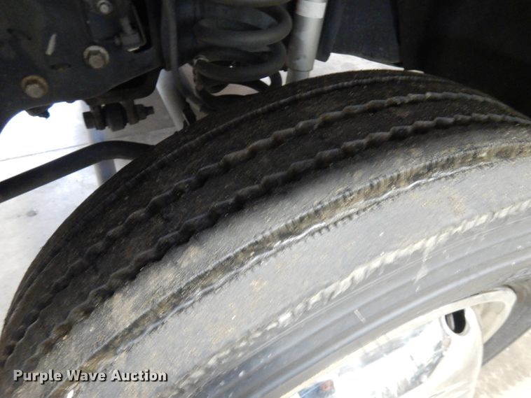 image for item JQ9334 2012 Ford F450 Super Duty  truck cab and chassis