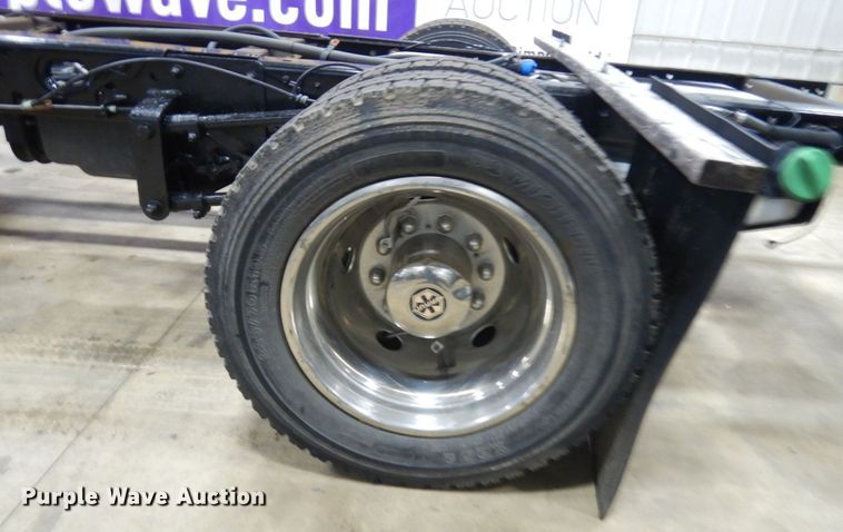 image for item JQ9334 2012 Ford F450 Super Duty  truck cab and chassis