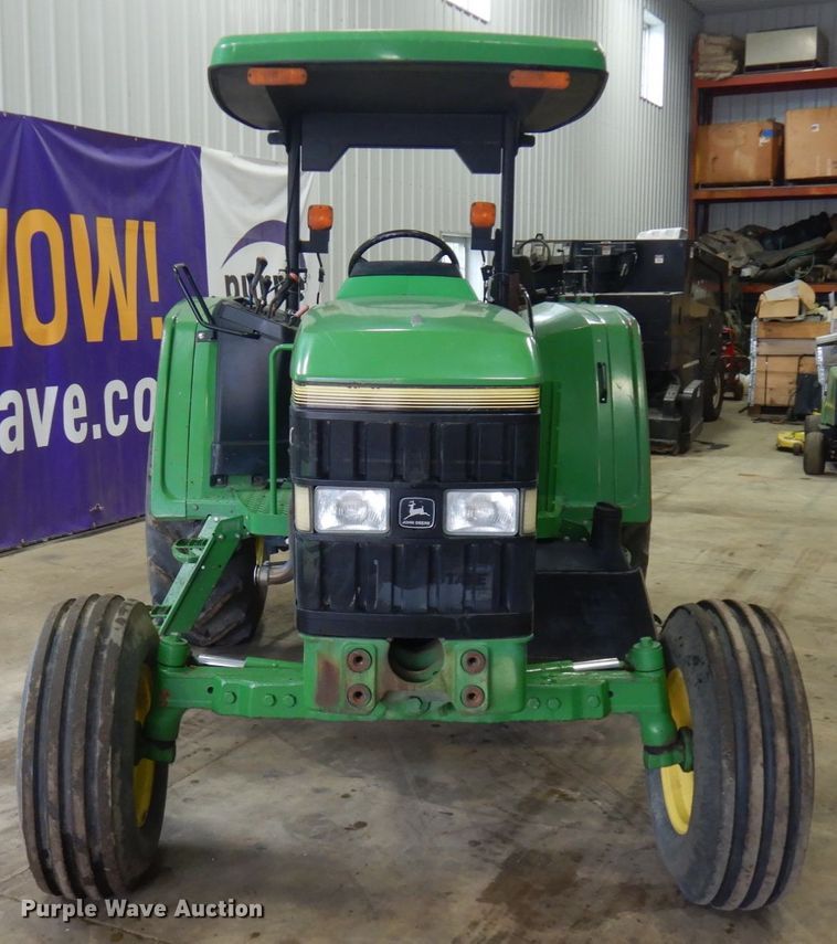 image for item JQ9335 John Deere 6200L  tractor