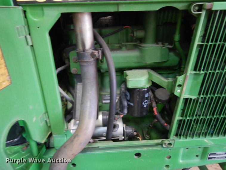 image for item JQ9335 John Deere 6200L  tractor