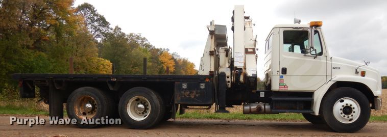 image for item JQ9337 1998 Freightliner FL80  crane truck