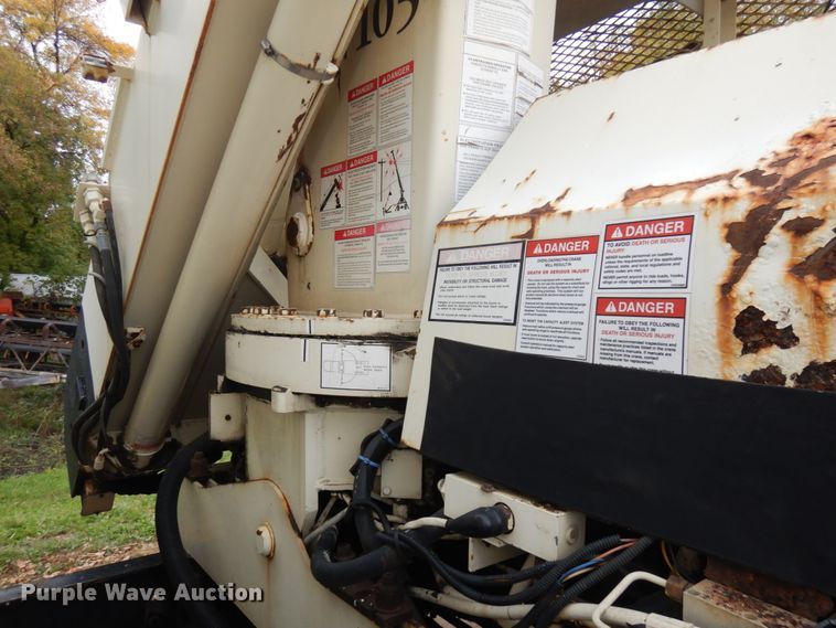 image for item JQ9337 1998 Freightliner FL80  crane truck