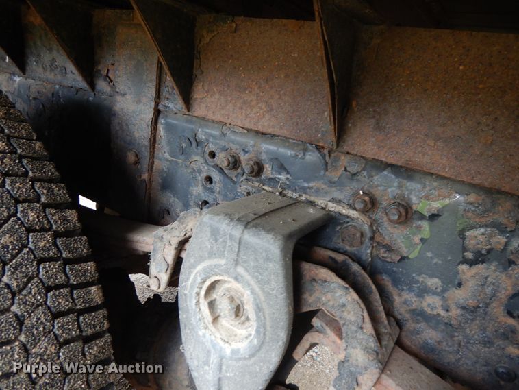 image for item JQ9337 1998 Freightliner FL80  crane truck