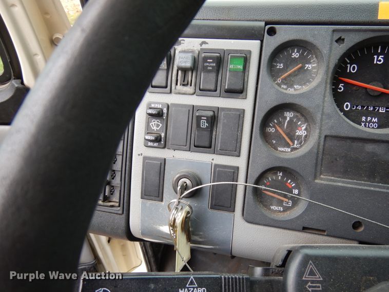 image for item JQ9337 1998 Freightliner FL80  crane truck