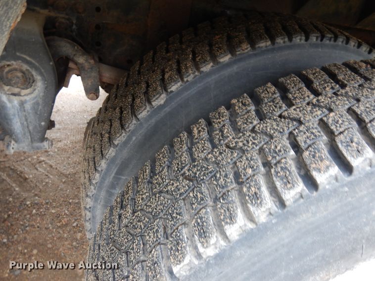 image for item JQ9337 1998 Freightliner FL80  crane truck