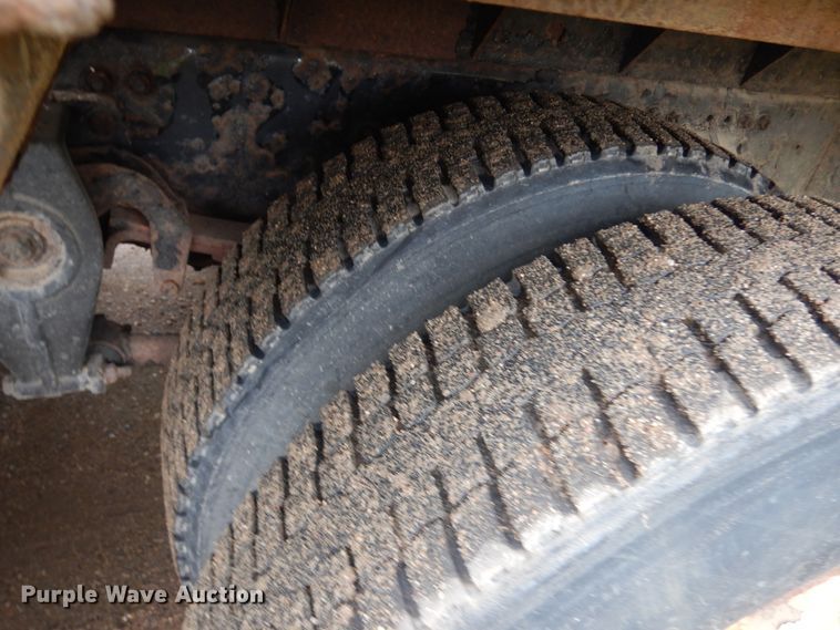 image for item JQ9337 1998 Freightliner FL80  crane truck