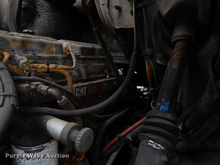 image for item JQ9338 2002 Sterling A9500  semi truck