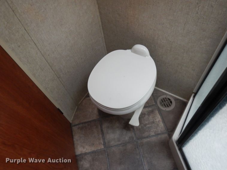 image for item JQ9339 2013 KZRV Durango 1500  camper